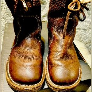 Duckfeet ARHUS Chocolate Shearling Lined Boot-USED